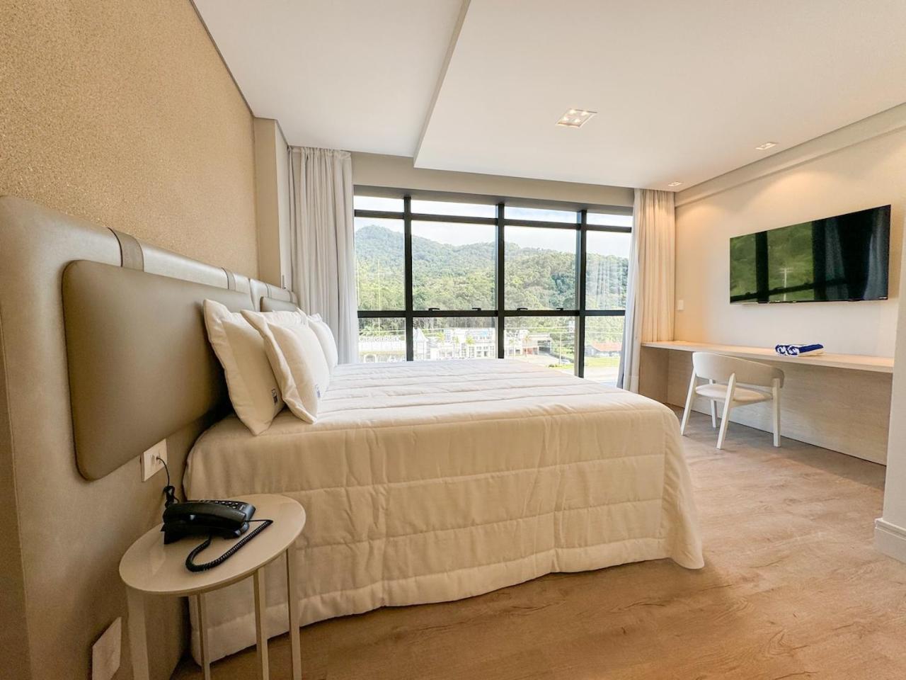 Blue Sea Hotel 伊塔佩马 外观 照片