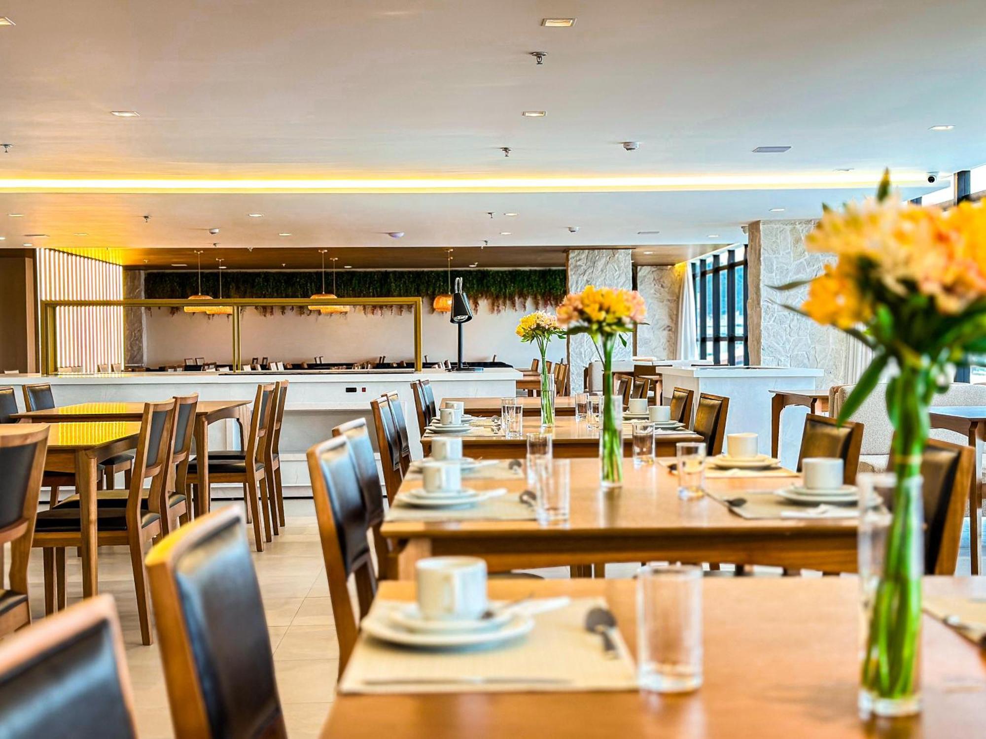 Blue Sea Hotel 伊塔佩马 外观 照片